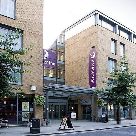 Premier Inn London King'S Cross Exterior foto