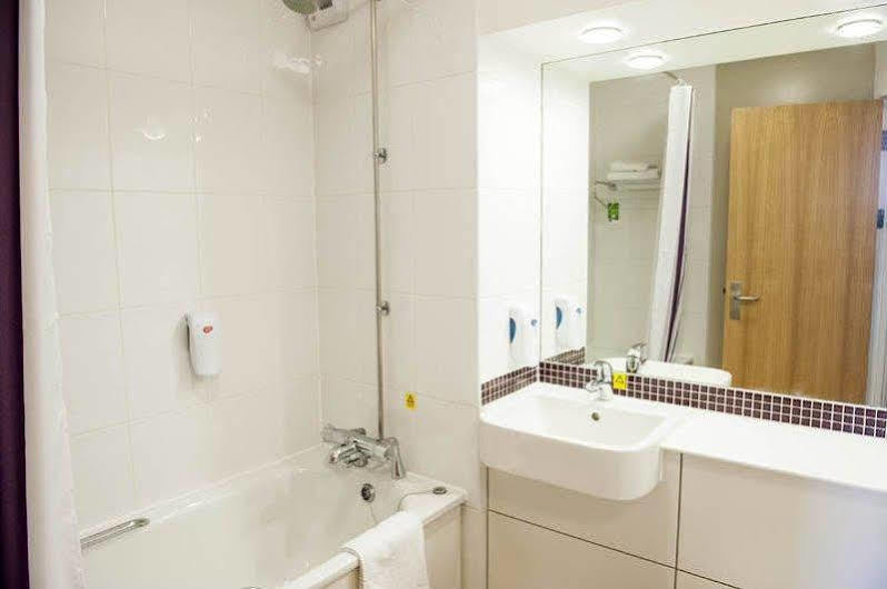 Premier Inn London King'S Cross Exterior foto